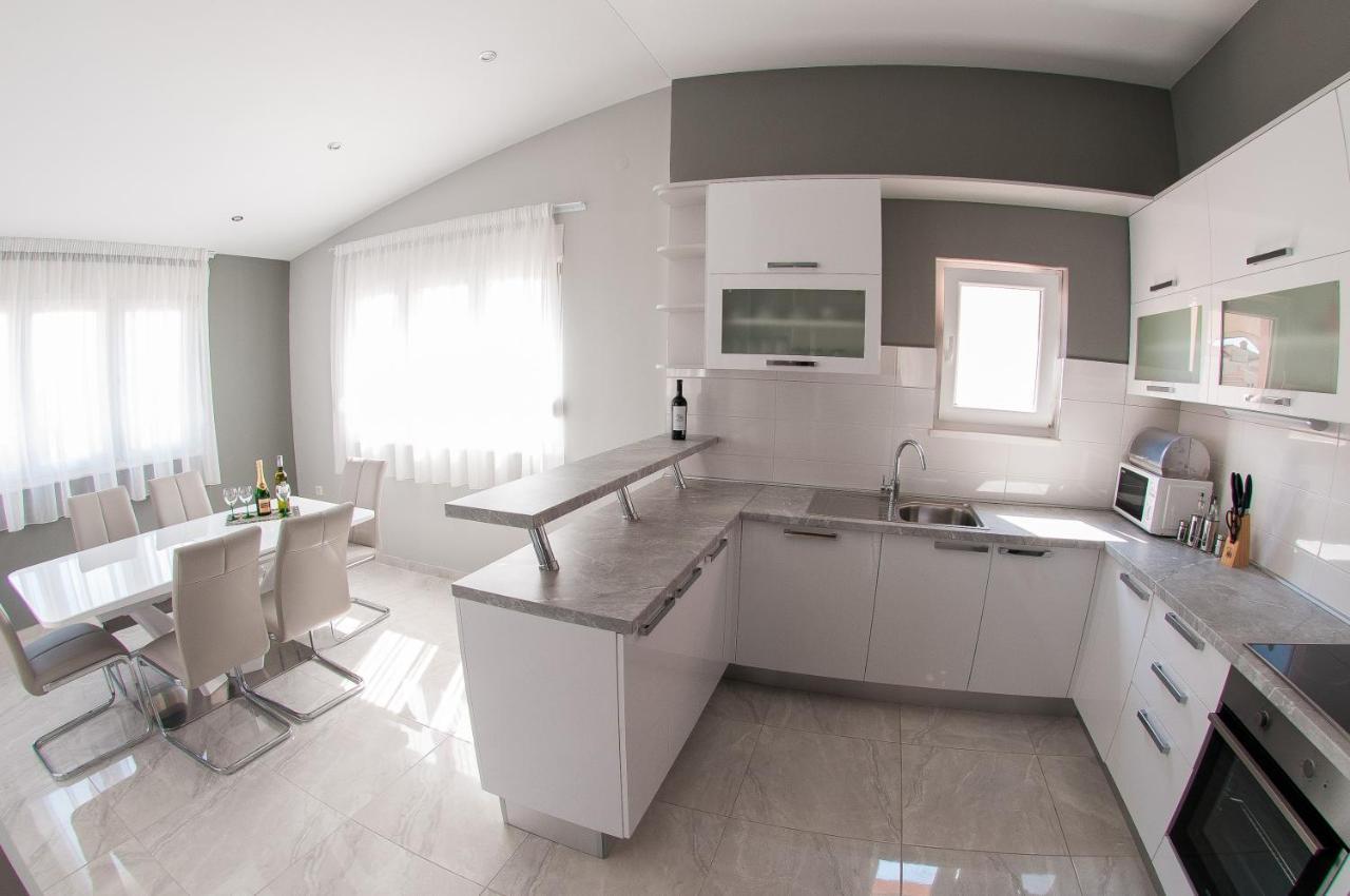 Apartments Anita Stobreč Pokoj fotografie